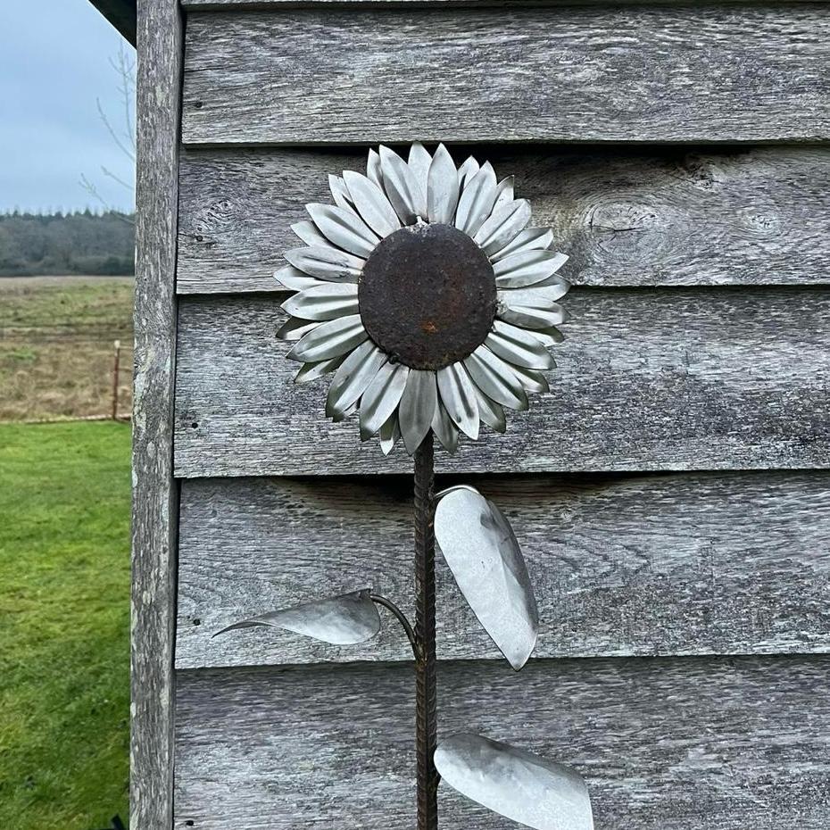 Sunflower — metal sculpture by Bunyan & Breeze